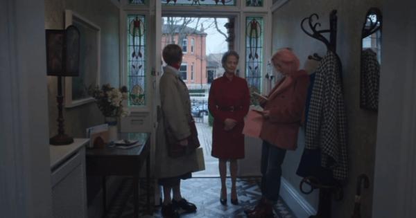 《父母姐弟》它被戛纳退片，却拿了威尼斯金狮奖