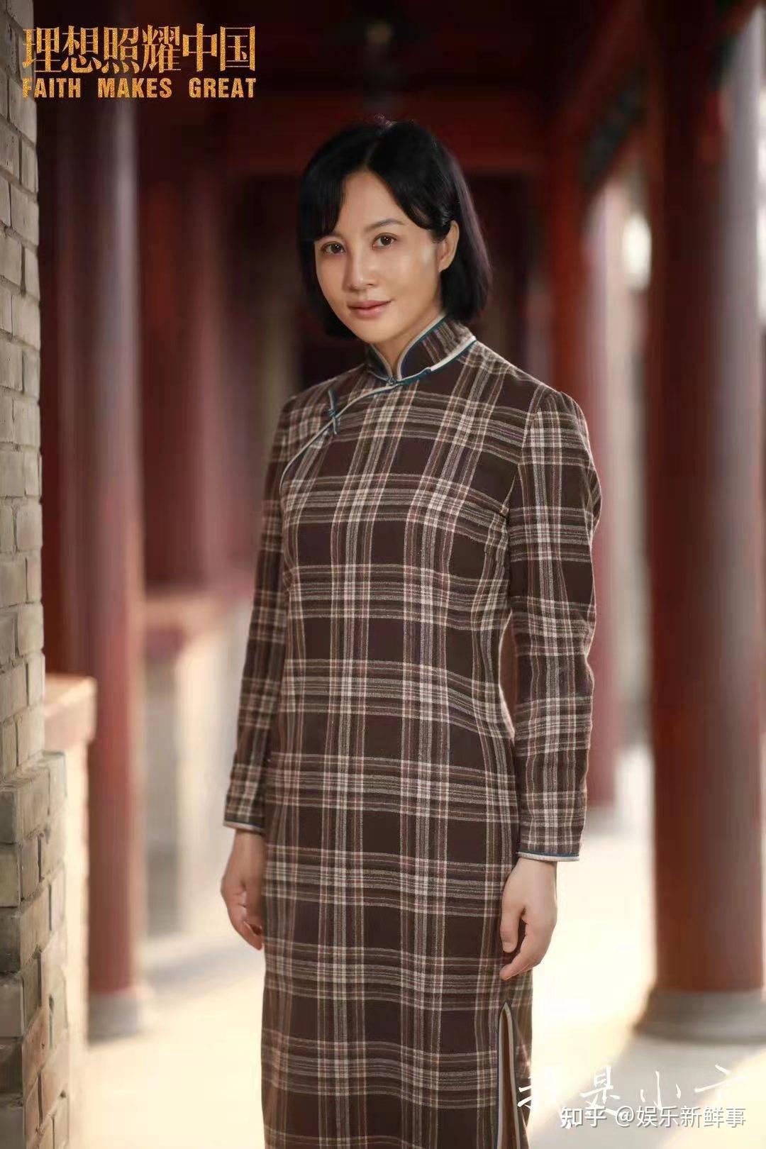 近日,由傅东育担任总导演,梁振华担任总编剧,百余位演员倾情出演的