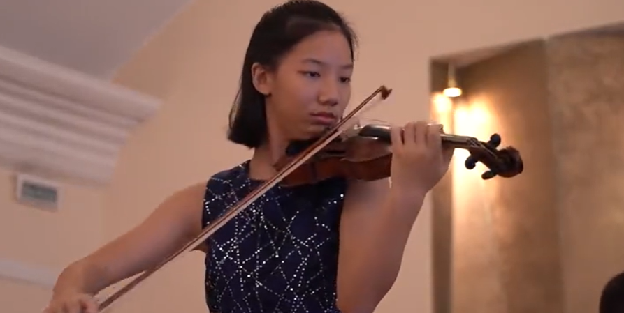 半小时写歌b站粉丝百万15岁初中生宣宣的走红还只是一个开始