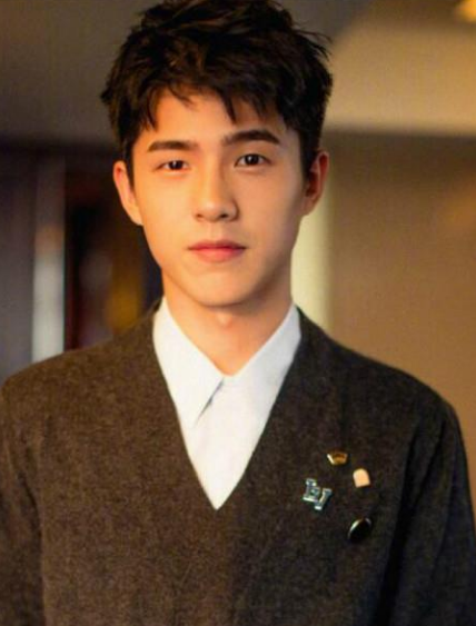 为什么大部分女生都喜欢单眼皮小眼睛的男生?