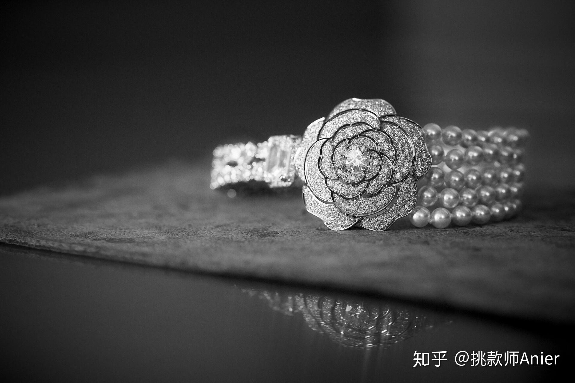 香奈儿珠宝世界中永恒绽放的山茶花