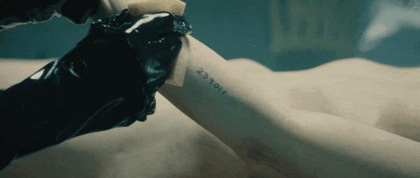 《怪物：艾德·盖恩的故事》胆小慎入！Netflix“怪物系列”上新