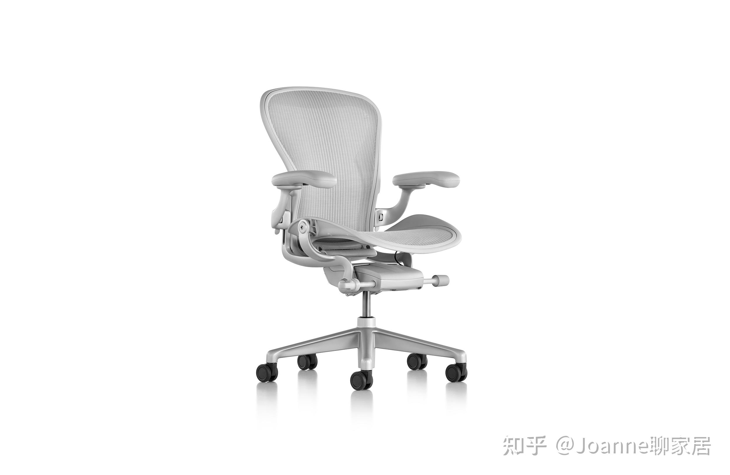 请问买保友金豪e还是赫曼米勒aeron谢谢