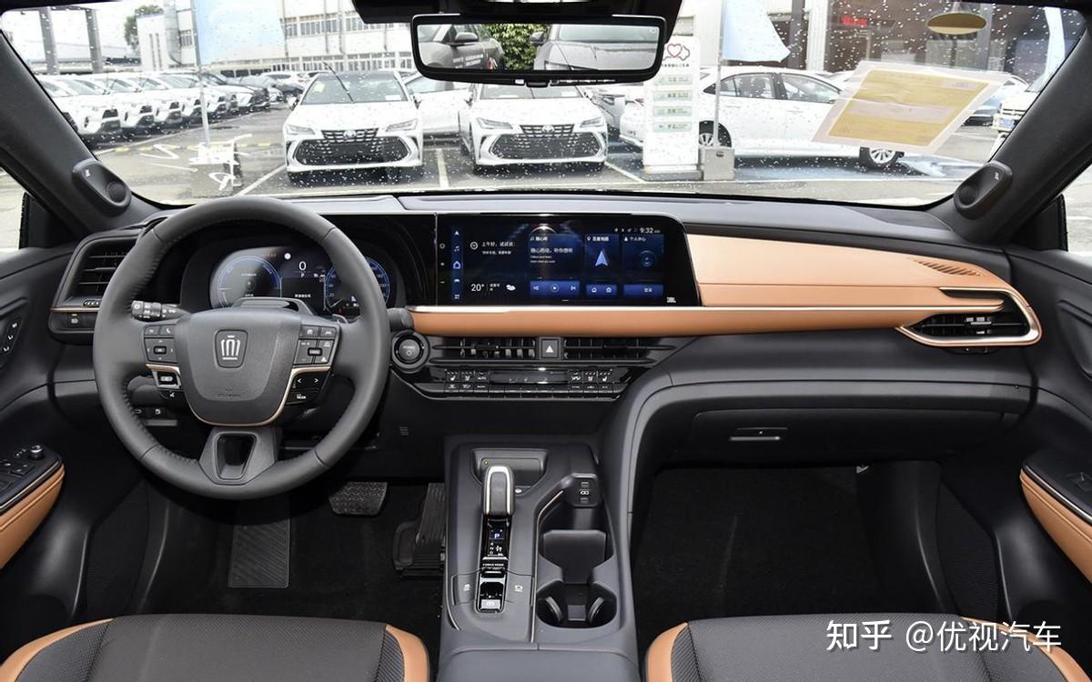 最新消息一汽丰田将发布全新皇冠轿车想买轿车的朋友有福了