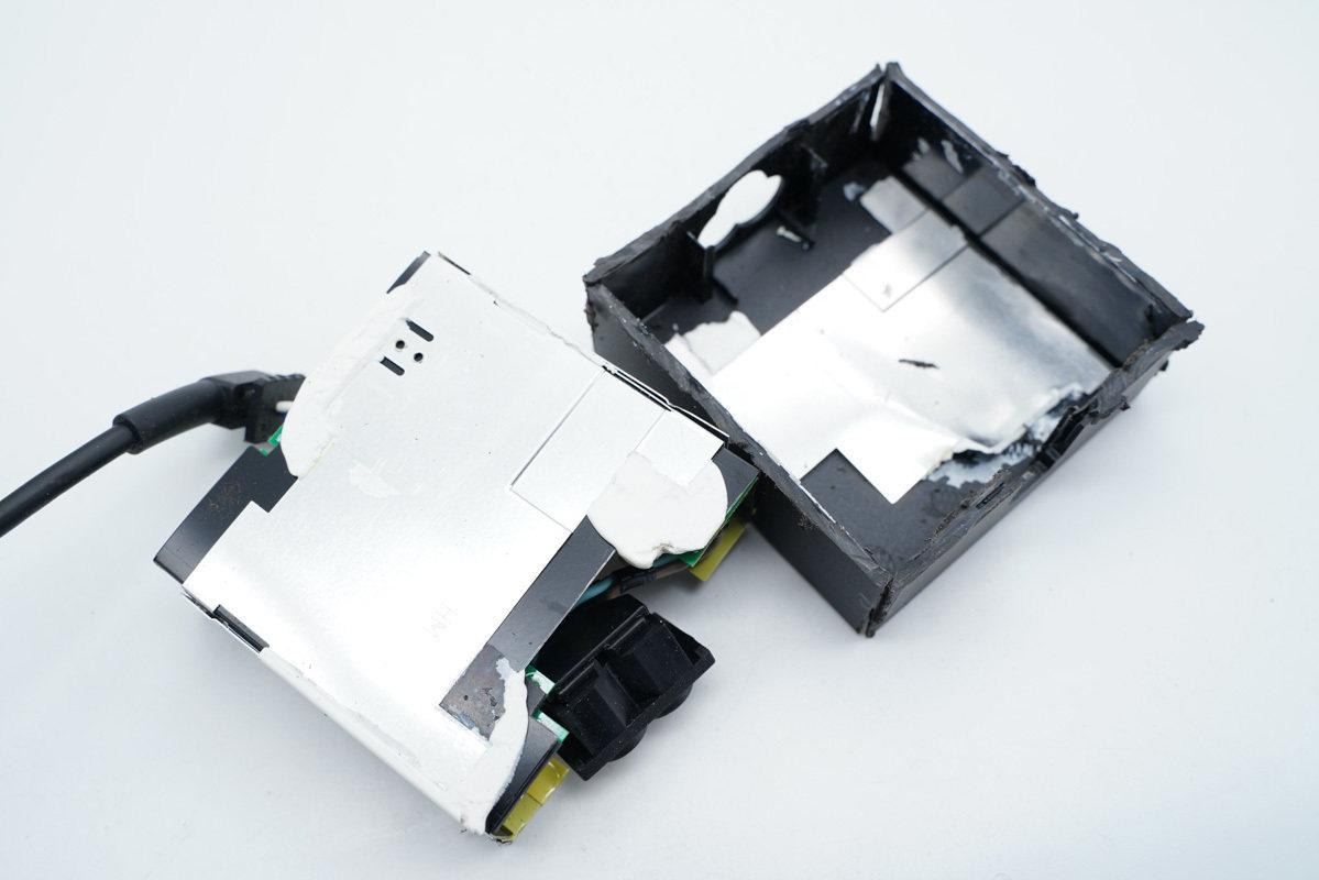 拆解报告:asus华硕rog 100w pd快充充电器a20-100p1a