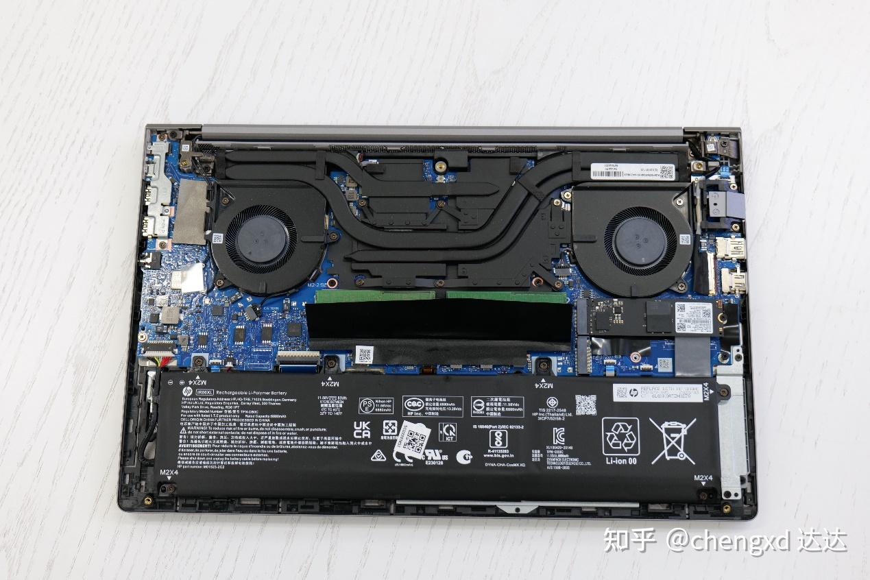 惠普战99酷睿版ai加持的高性价比移动工作站