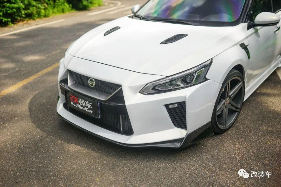 四门东瀛战神gtr其实是移动大沙发天籁大变身