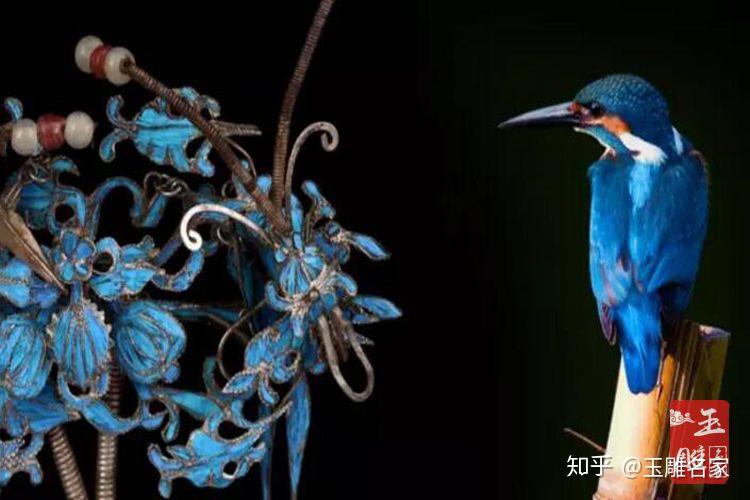 随着点翠首饰的复兴,与国家将翠鸟列为保护动物的条例出台,关于"点翠