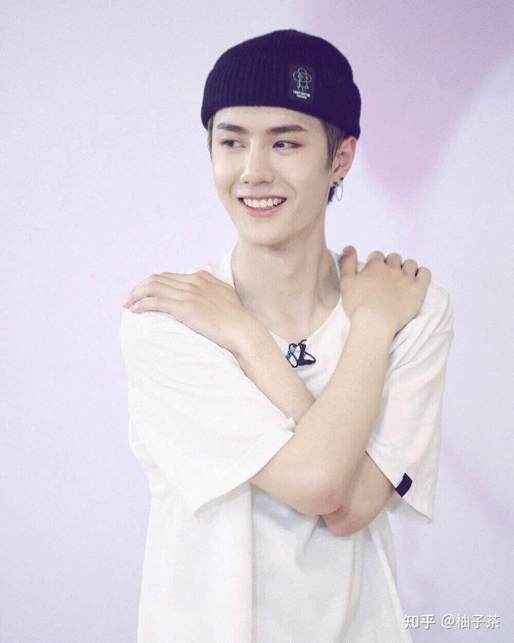 治愈系王一博的括弧笑