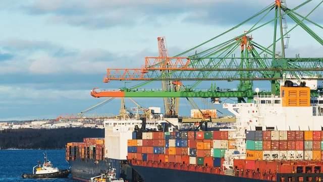 出口退(免)税的货物范围出口货物,是指向海关报关后实际离境并销售给