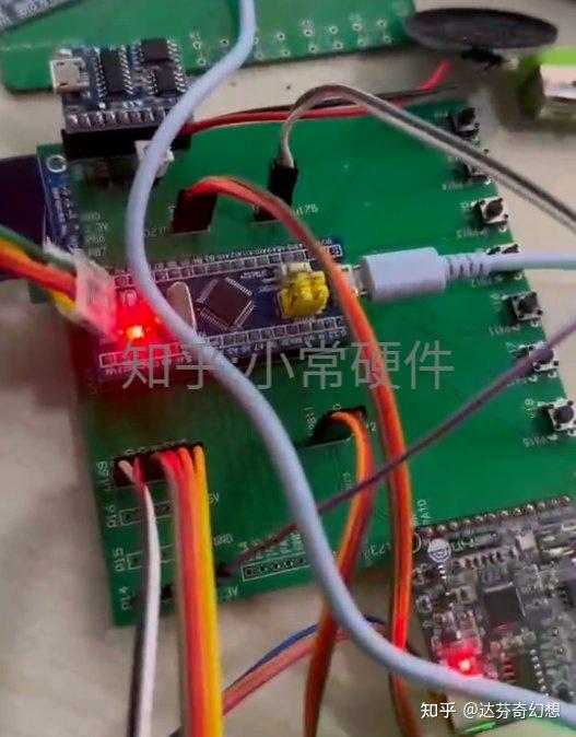 STM32开发实例_基于STM32单片机的智能电梯系统（电路图+PCB+程序+流程图）24-32-21 - 知乎