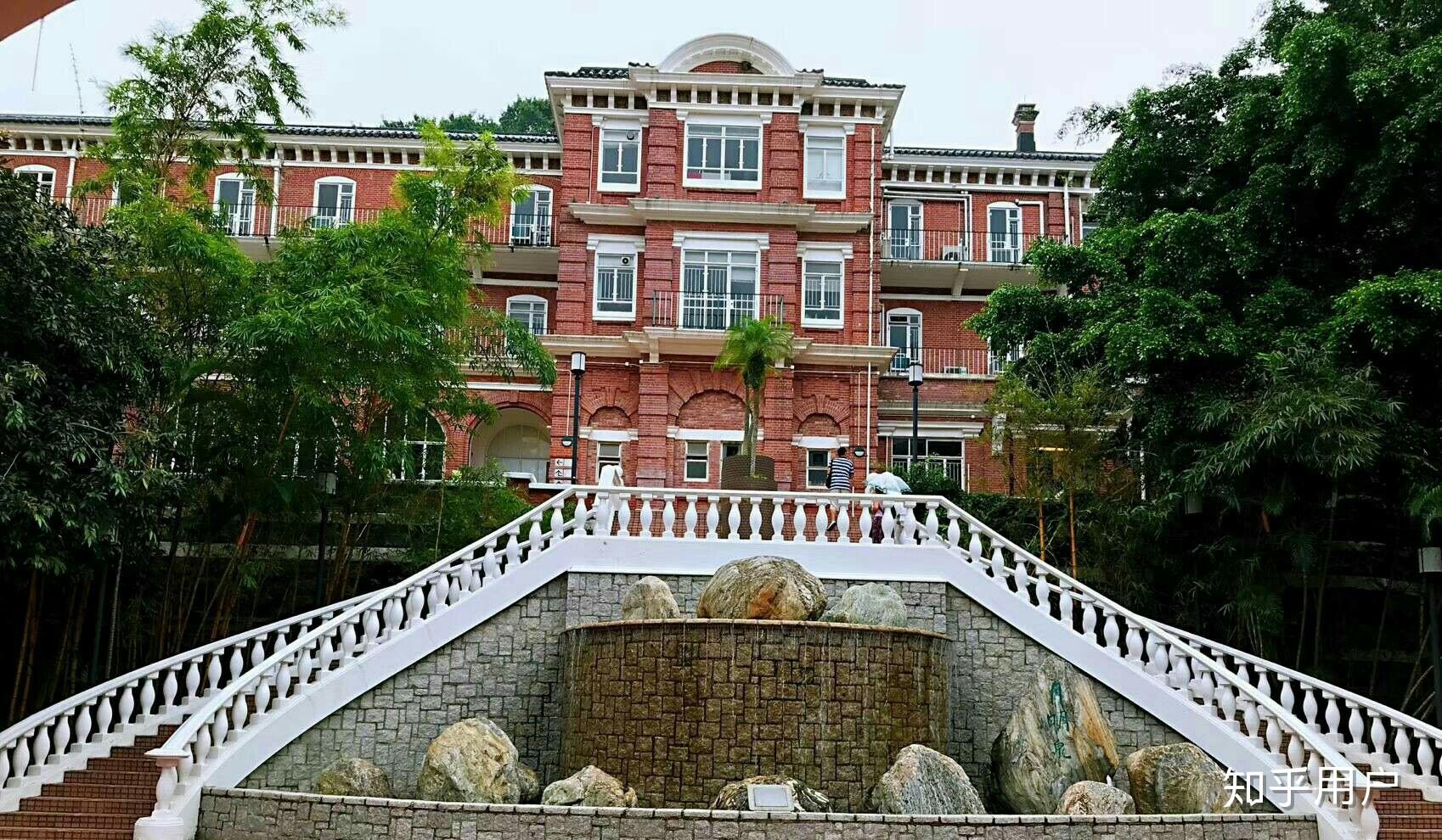 香港大学庄明月楼压鬼图片