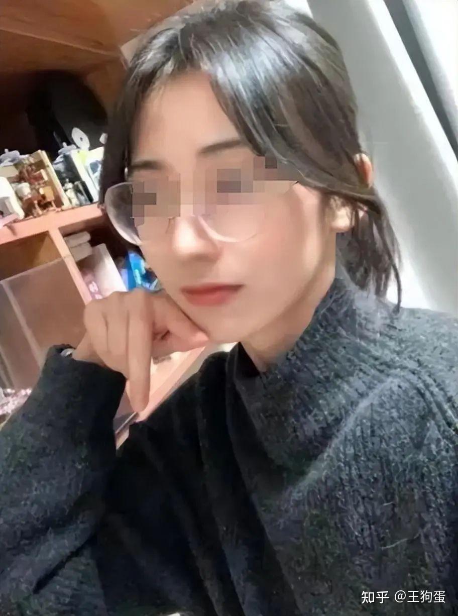 cn/s/ddf34a76574b(先双击屏幕)聊天记录 网传视频 网传自拍照片完整