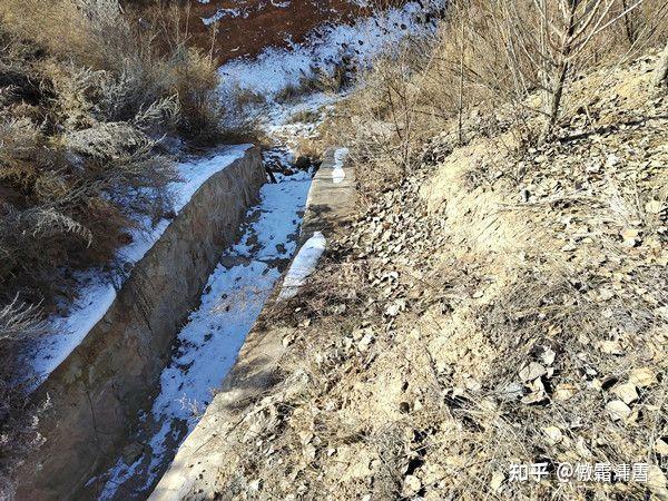 山西临县清凉寺乡包片干部郭奴虎强揽做下的豆腐渣工程