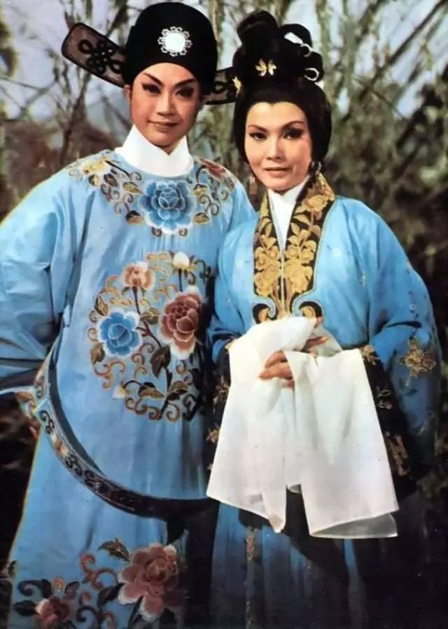 戏宝《紫钗记》,"秋波尚余睡态,为谁乱鬓横钗?"那般香艳,纯情 - 知乎