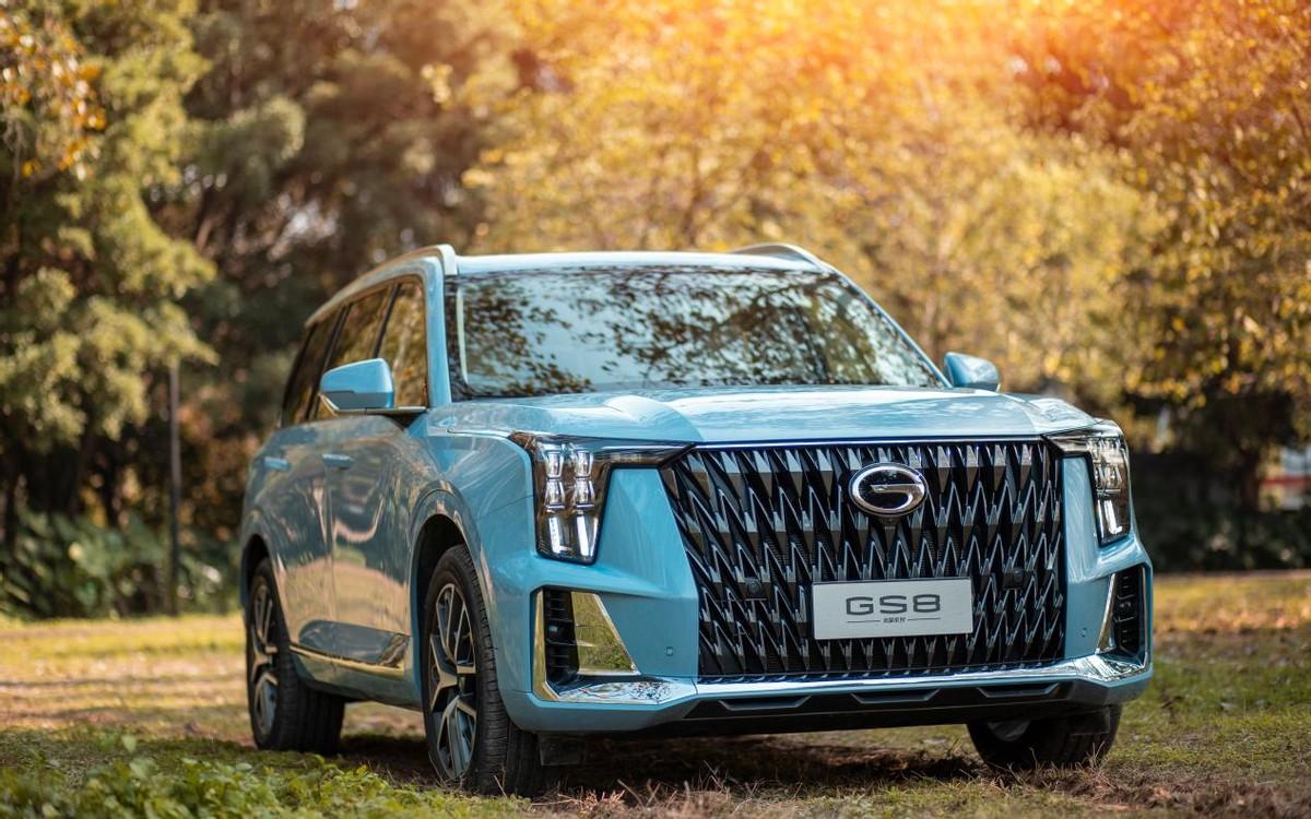 兼顾动力与燃油经济性传祺gs8双擎四驱旗舰版上市