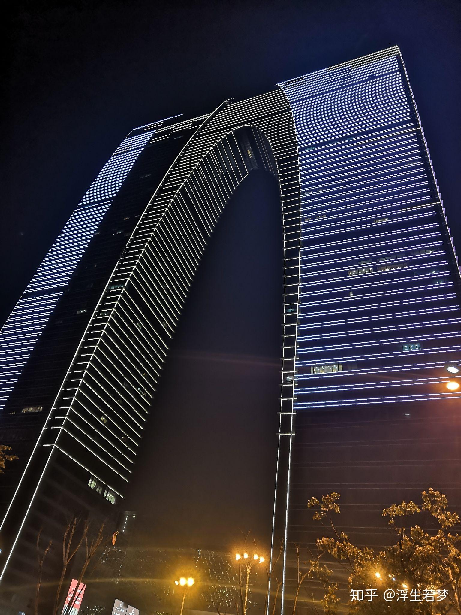 苏州地标:东方之门 寻游记