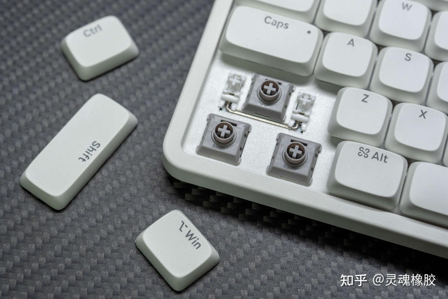 Lofree洛斐小顺青春版—这键盘也太顺手了吧! - 知乎