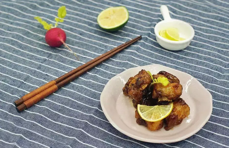 求排骨的好吃做法!排骨怎么做才不柴?