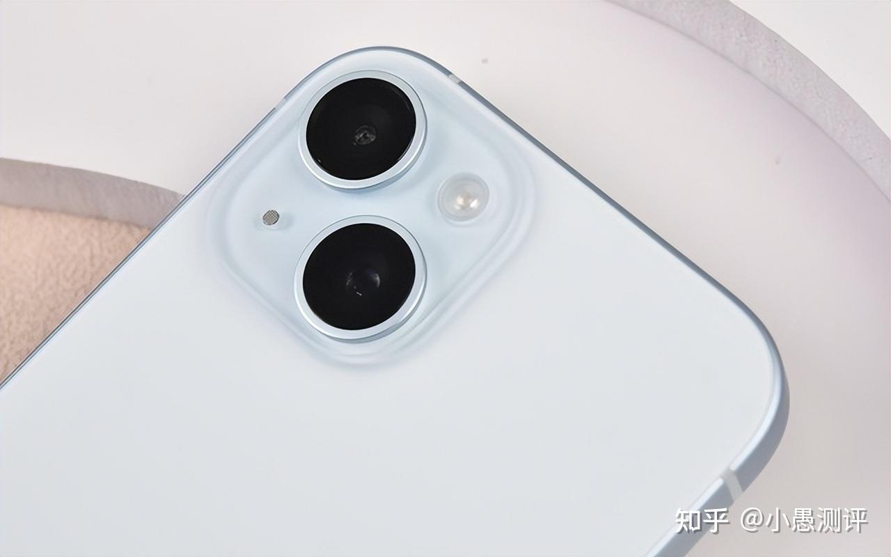 苹果iPhone15深度体验三天以后，不吹不黑地，说说自己的使用感受 - 知乎