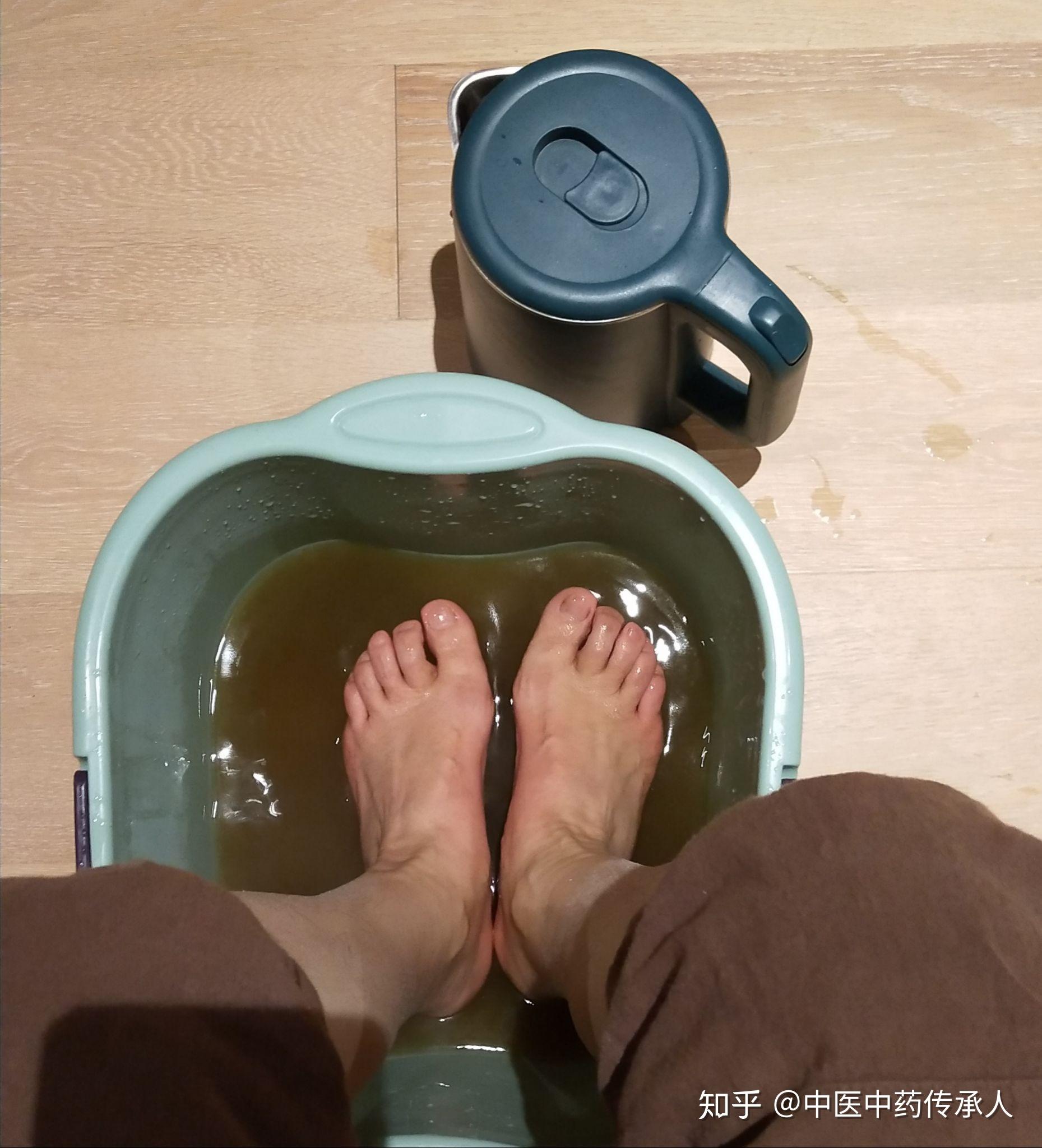 晚上泡脚有什么好处吗