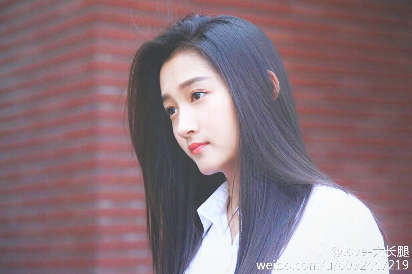 怎样评价关晓彤的长相?