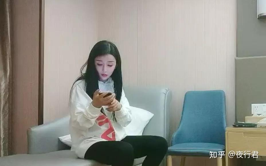 重磅又一个翻车了探花小利被抓