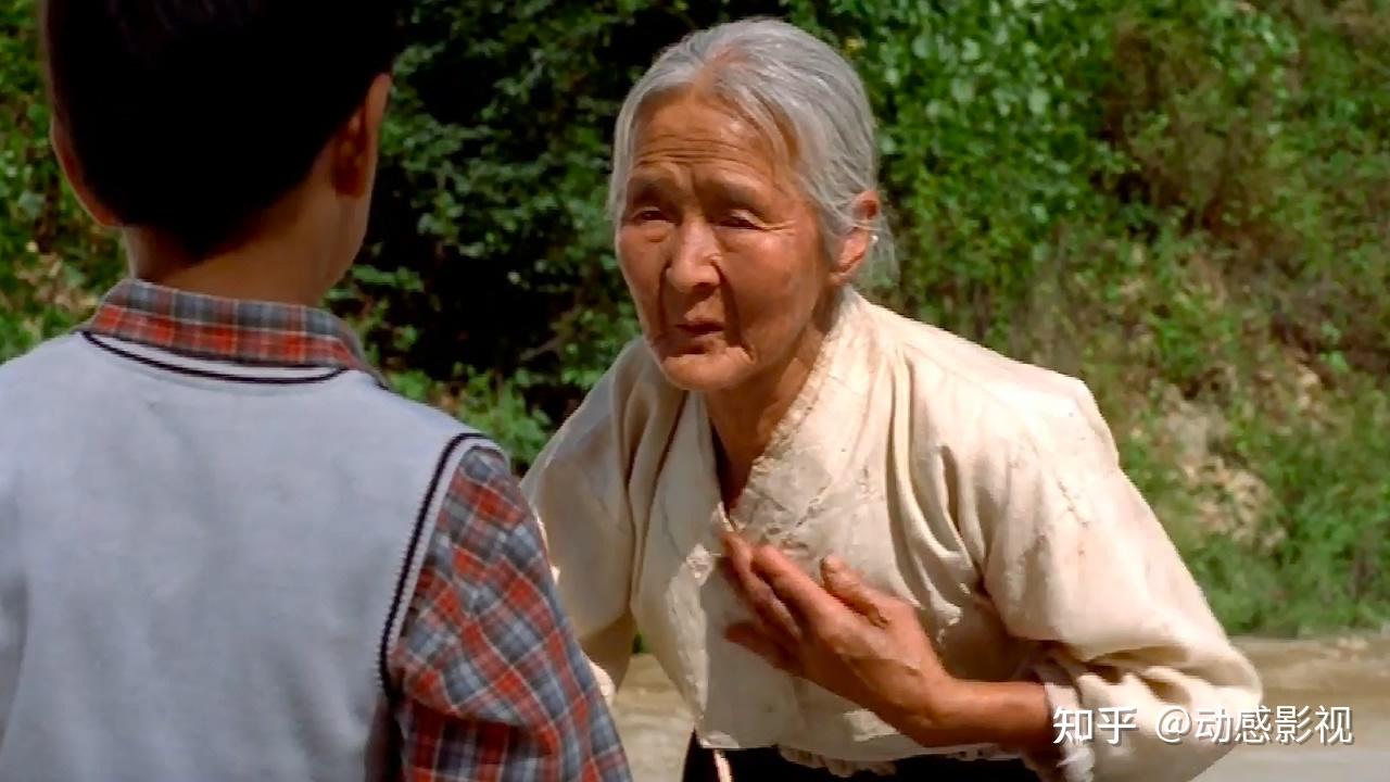 外婆的家,一部没有强劲大牌明星的电影,但每次看都会热泪盈眶!