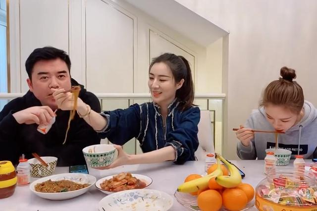 薇娅老公不吃软饭不出轨坦言结婚18年薇娅有心理洁癖