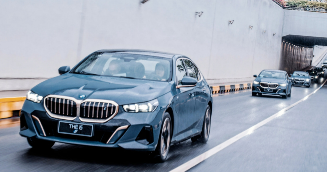 单电机宝马i5 edrive 35l车型的动力参数为210kw/410n·m;双电机宝马