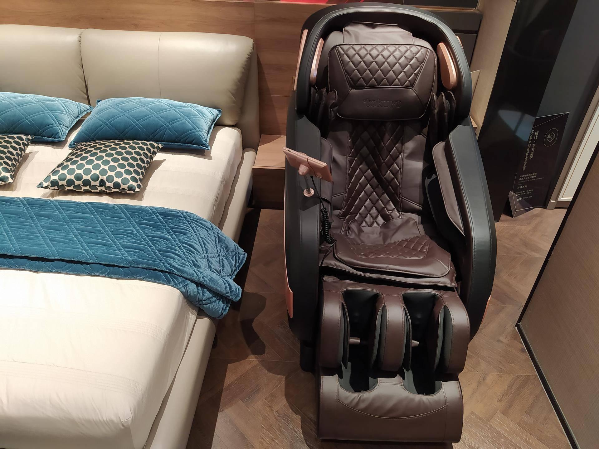 无心插柳的上海之旅感受了一下督洋新款ai智能按摩椅