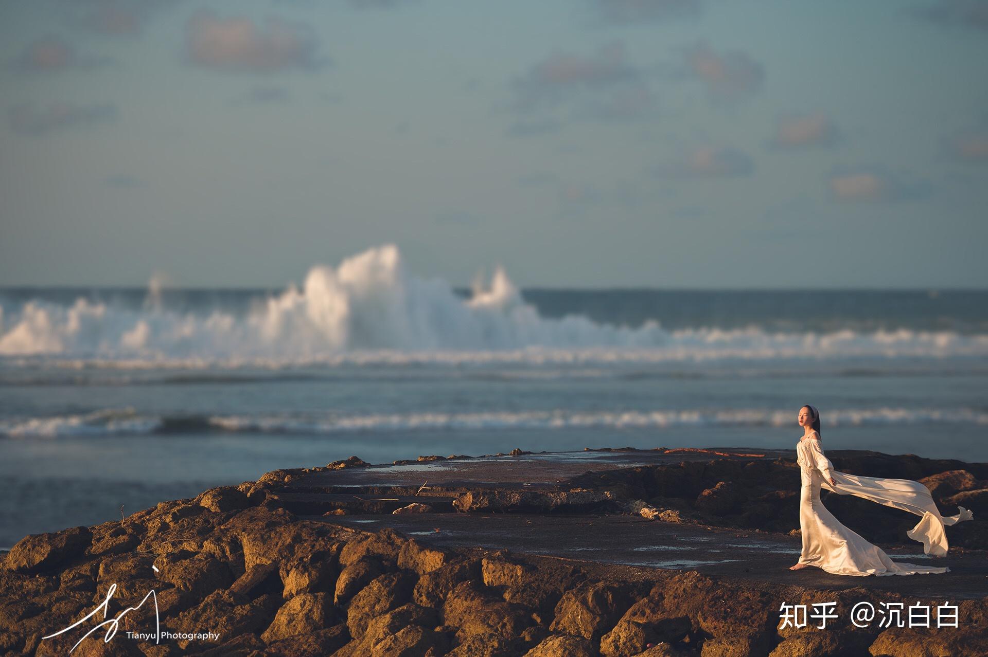 如今的年轻夫妇还会把婚纱照挂在家里吗?