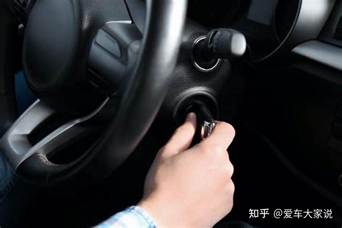 发动汽车时拧钥匙时间过短为何会导致发动机磨损