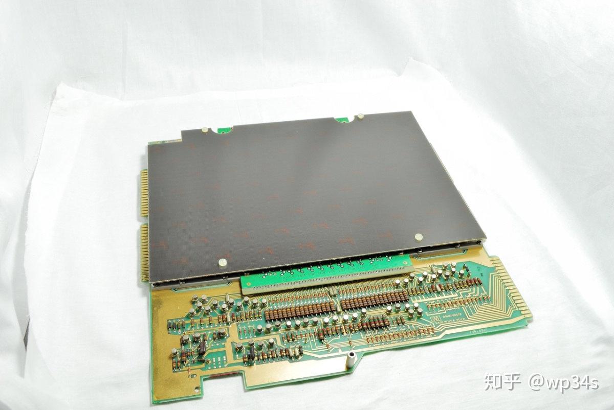 电与磁的极致艺术~1968年的HP9100A晶体管计算器(机)-2