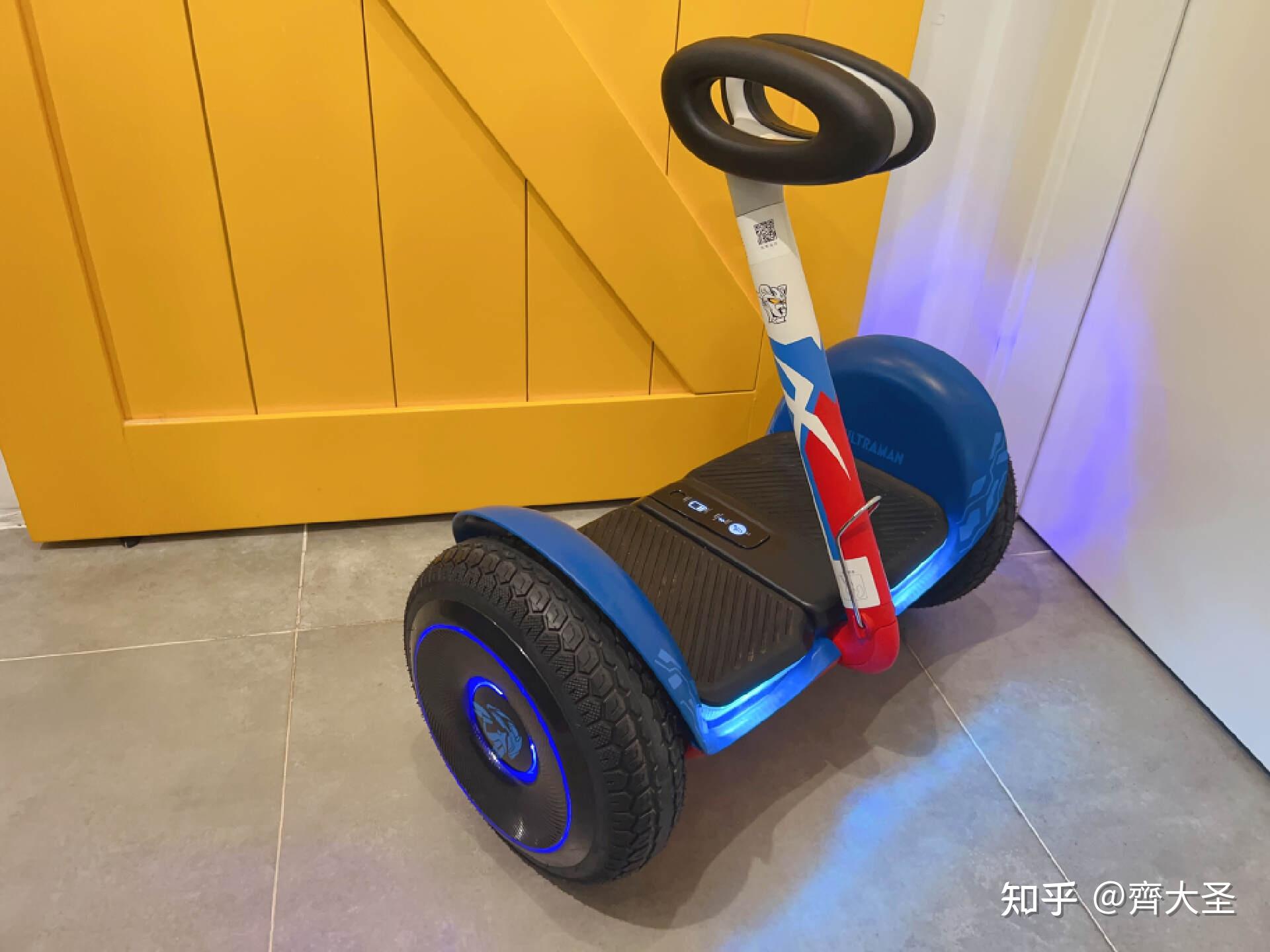 小朋友你相信光麽九号平衡车l8奥特曼定制版来了