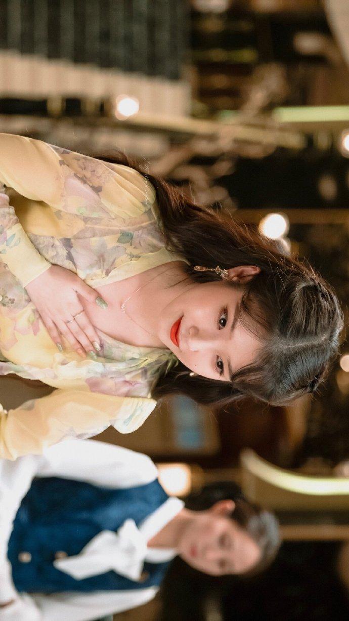 德鲁纳酒店李知恩iu手机壁纸真是又美又飒