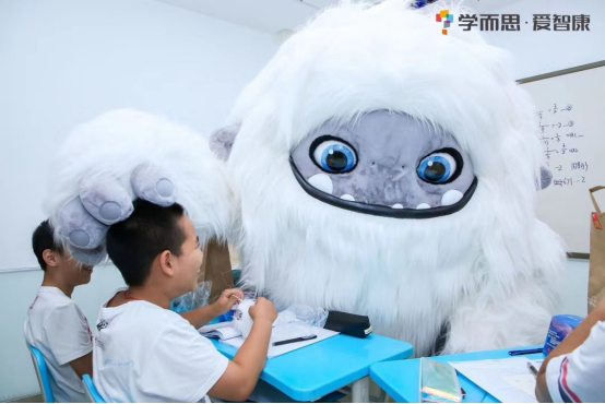 学而思爱智康与动画电影雪人奇缘合作打造场景式教学