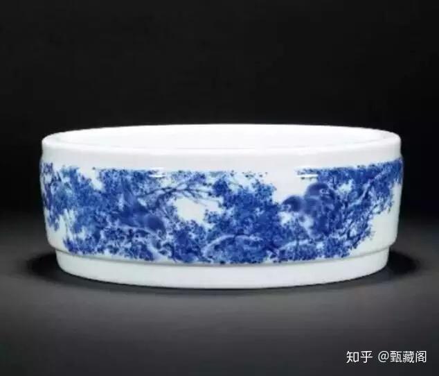 清早期有闲居监制青料描金花卉笔洗小盘 靓宝格- 清早期青花花卉纹盘