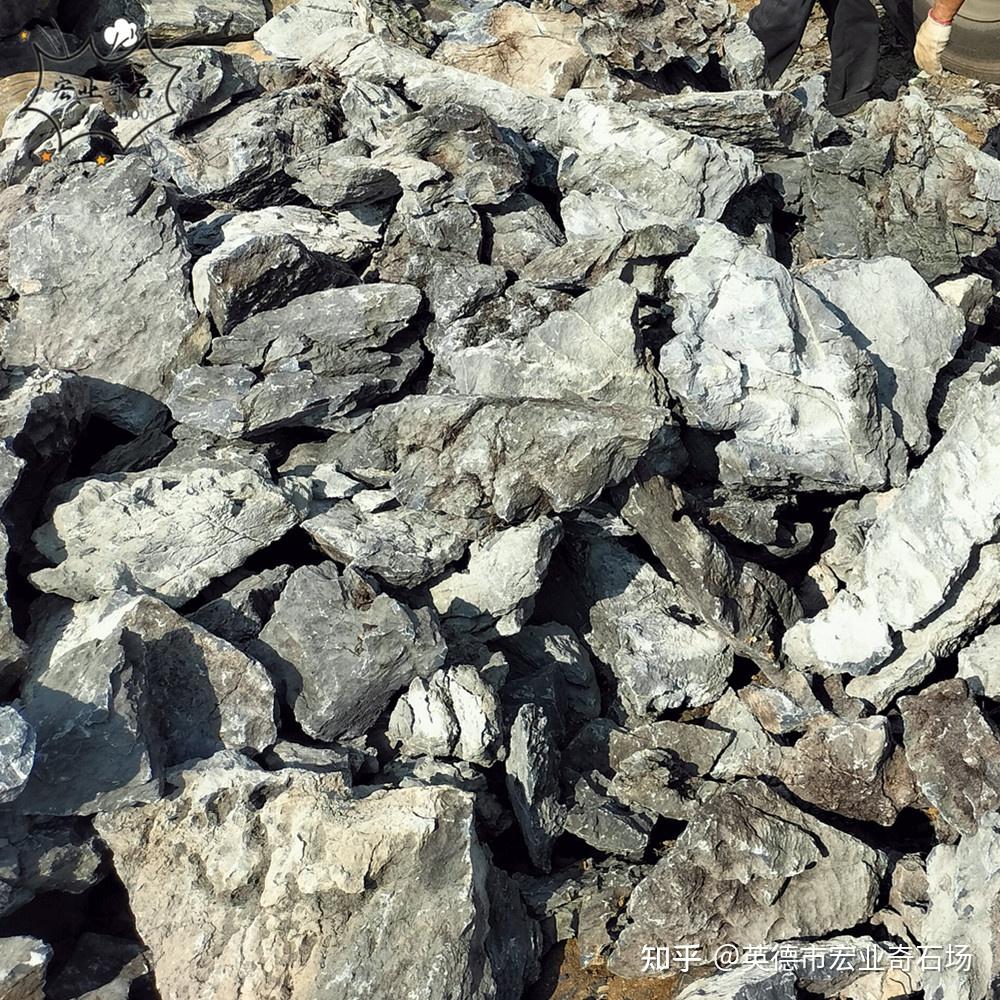 英石原石图片英德石英石多少元一吨
