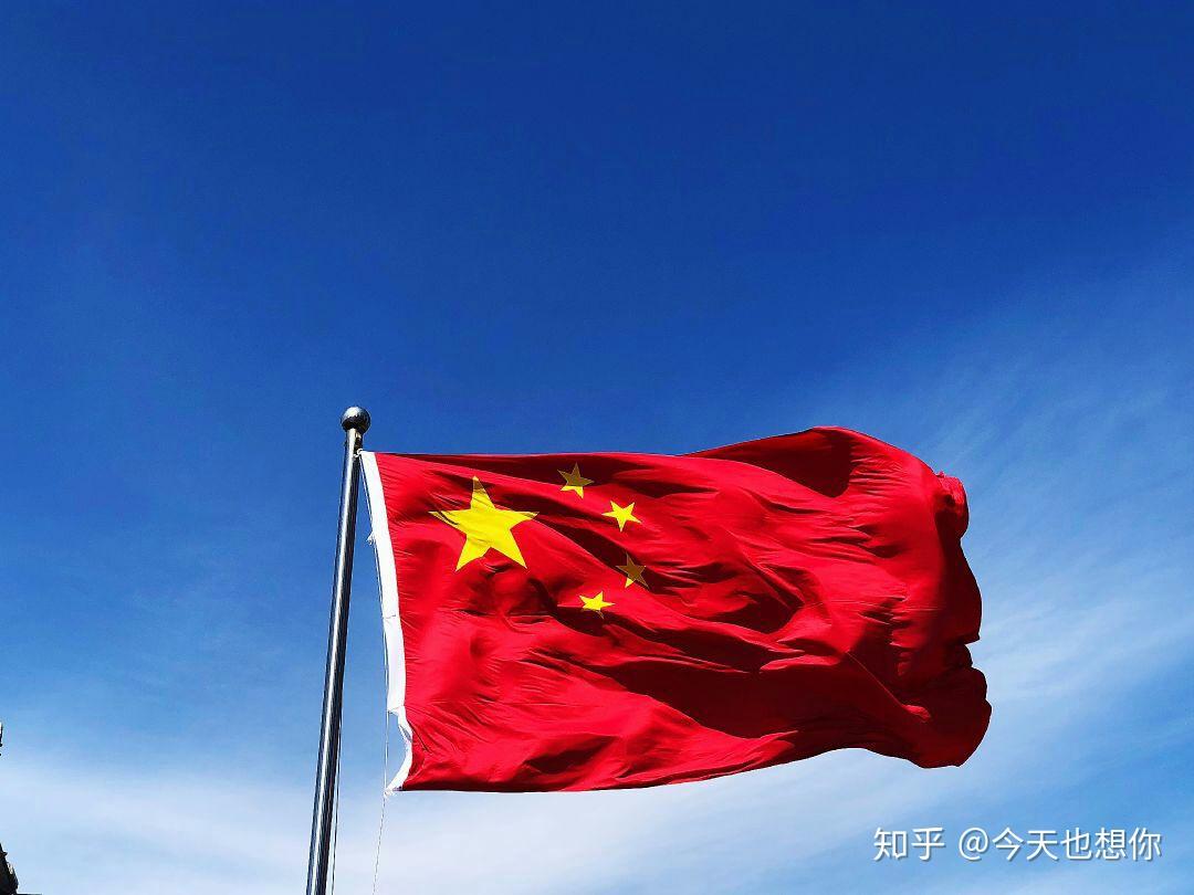 壁纸：天安门广场举行隆重国旗升旗仪式_新闻_腾讯网