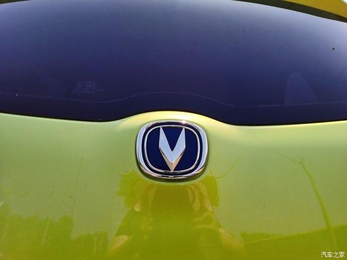 开着我的爱车奔奔estar去陪伴老父亲钓鱼