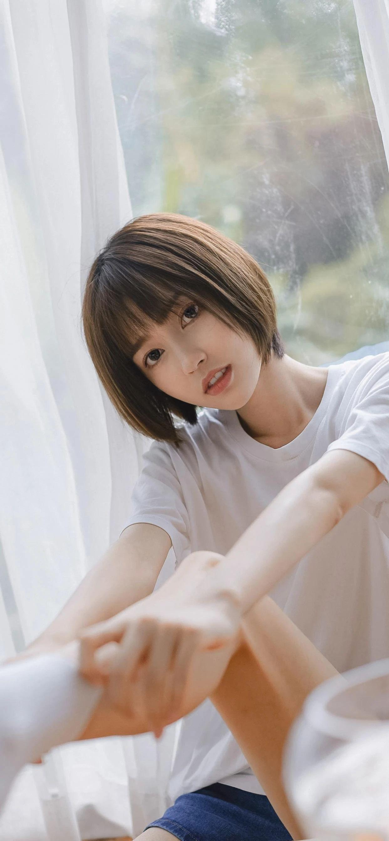 【手机壁纸合集】美女壁纸 1 - 21 - 19 - 知乎