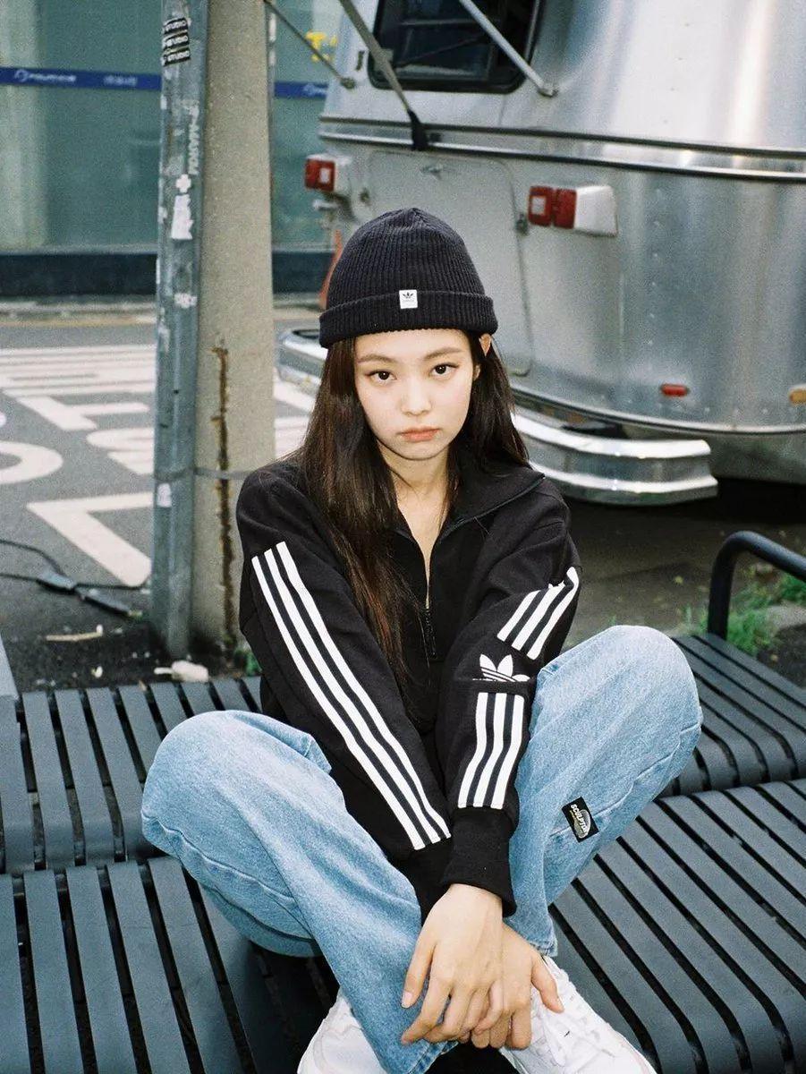 有无blackpink jennie让人惊艳的图?