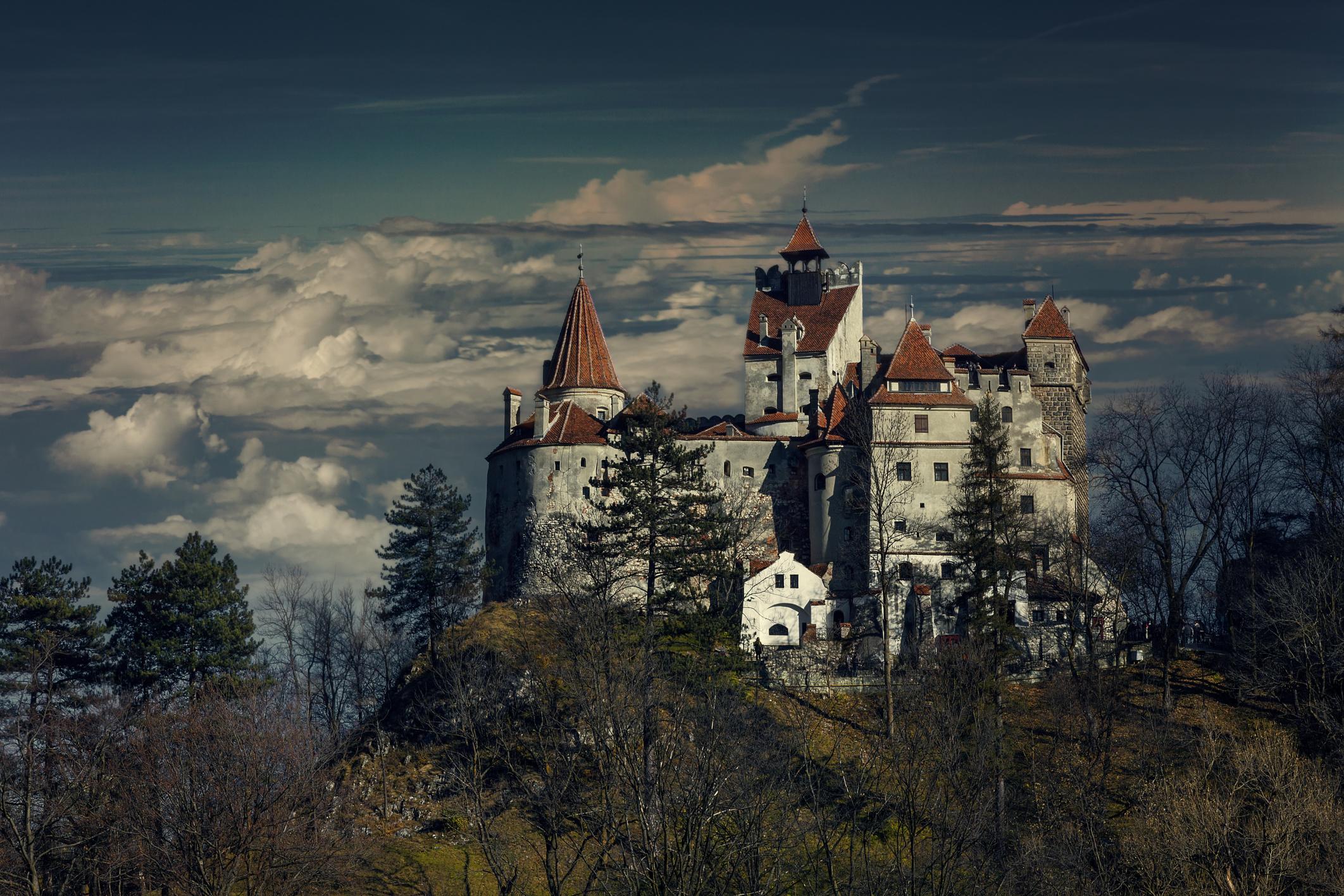 现实世界的“暮光之城”, 探秘吸血鬼居住的城堡