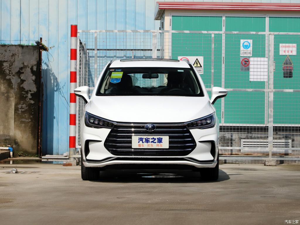 2021款比亚迪宋max带给你全新的体验