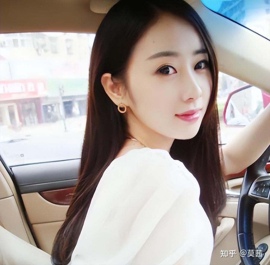 “网红鼻祖”程琳：曾称霸QQ空间的非主流女神，如今过得怎样? - 知乎