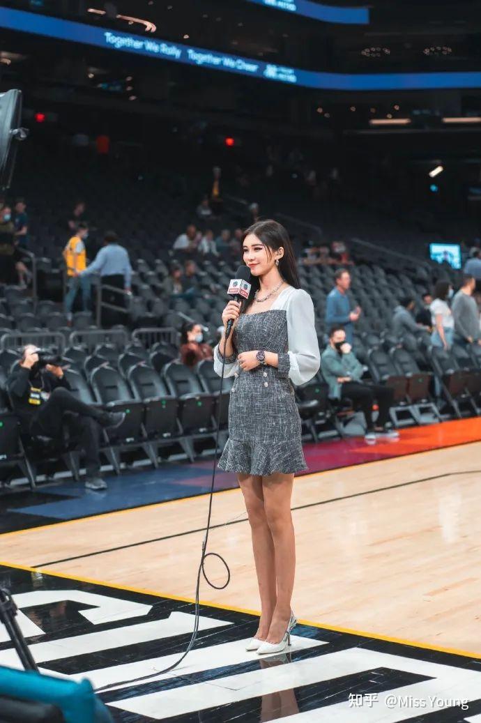 她花钱买票看比赛却被骂球媛