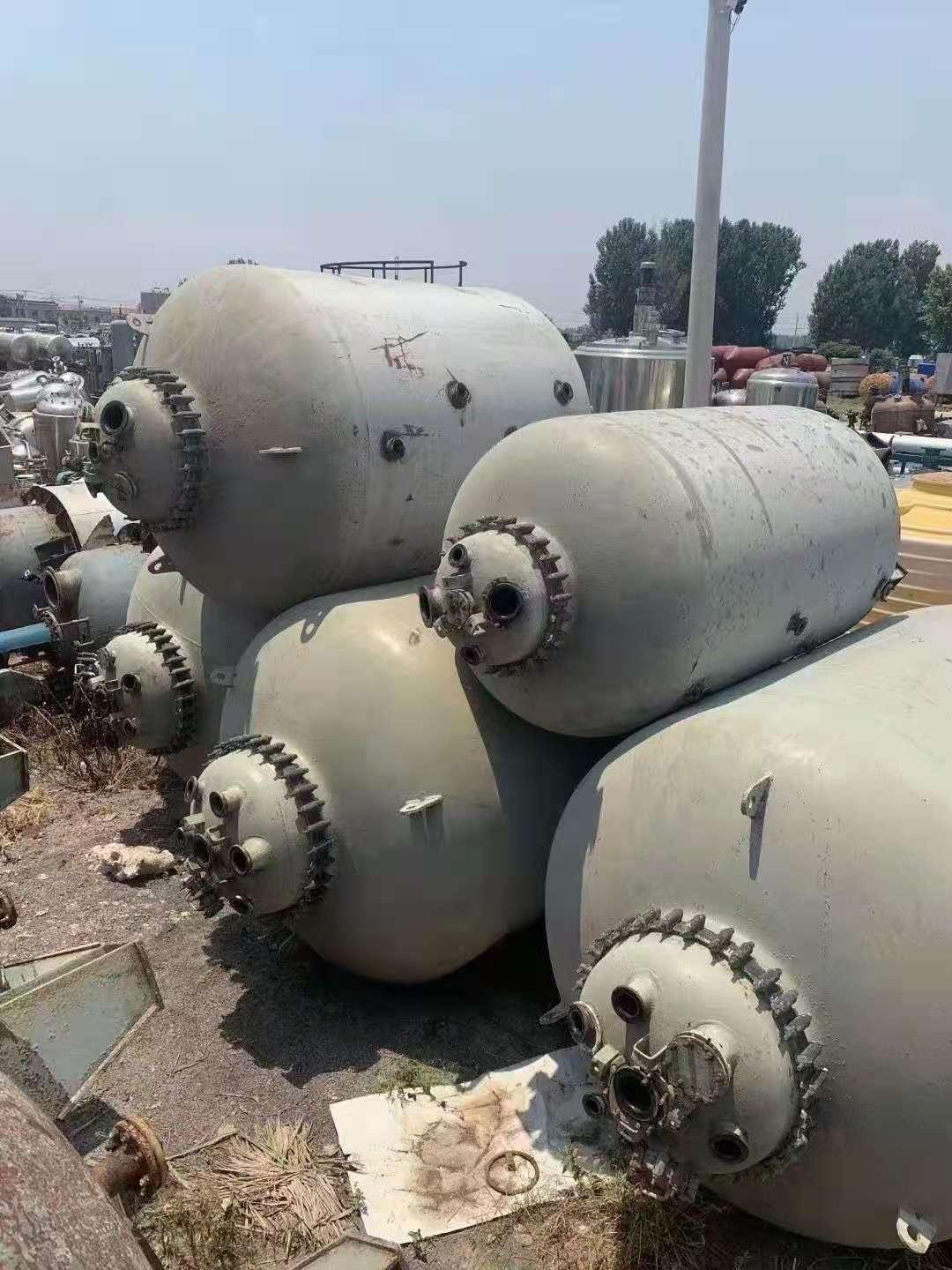 二手卧式立式搪瓷储罐搪瓷储罐图片及价格二手搪瓷反应罐