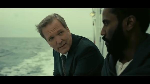 《信条》里的这十个烧脑细节,80%观众二刷才能看懂