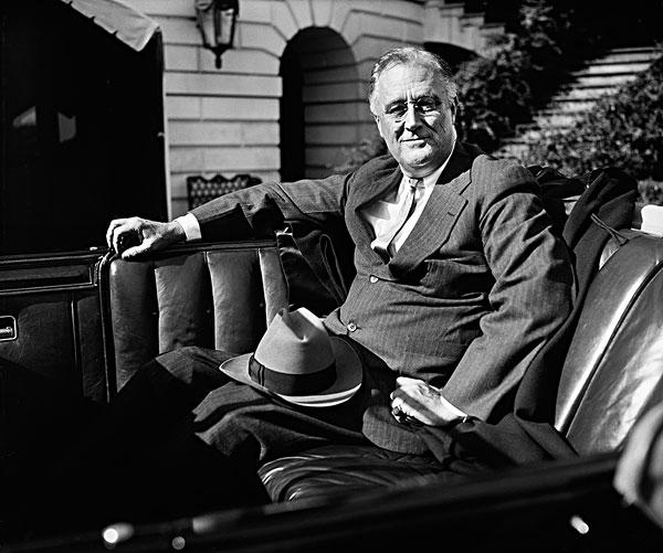 美国两党是如何颠覆美国的民主党和共和党左右大战